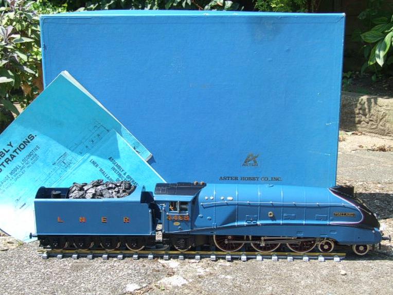 Gauge 1 Aster LNER Blue Class A4 Loco & Tender "Mallard" R/N 4468 Live Steam image 22