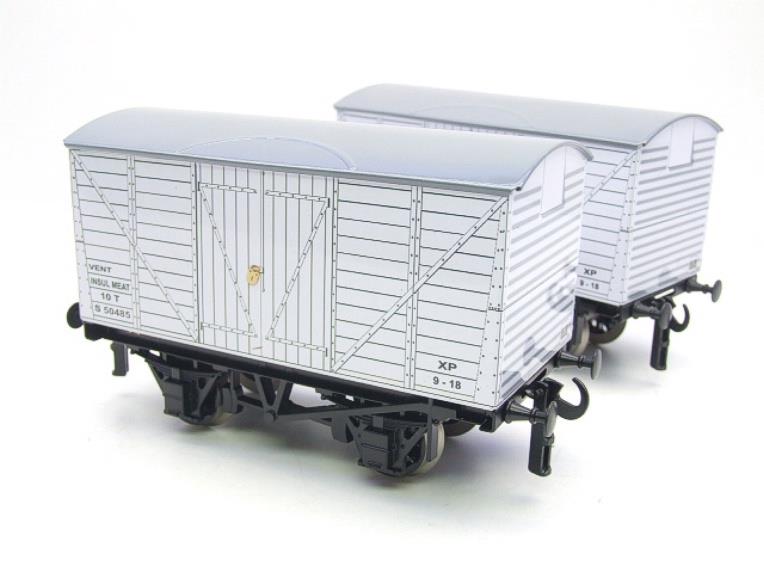 Ace Trains O Gauge E11/GS BR Class N2 Tank Loco R/N 69587 & Goods Set Boxed image 12