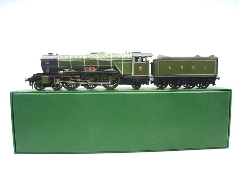 Bassett Lowke O Gauge BR Green A3 Class 