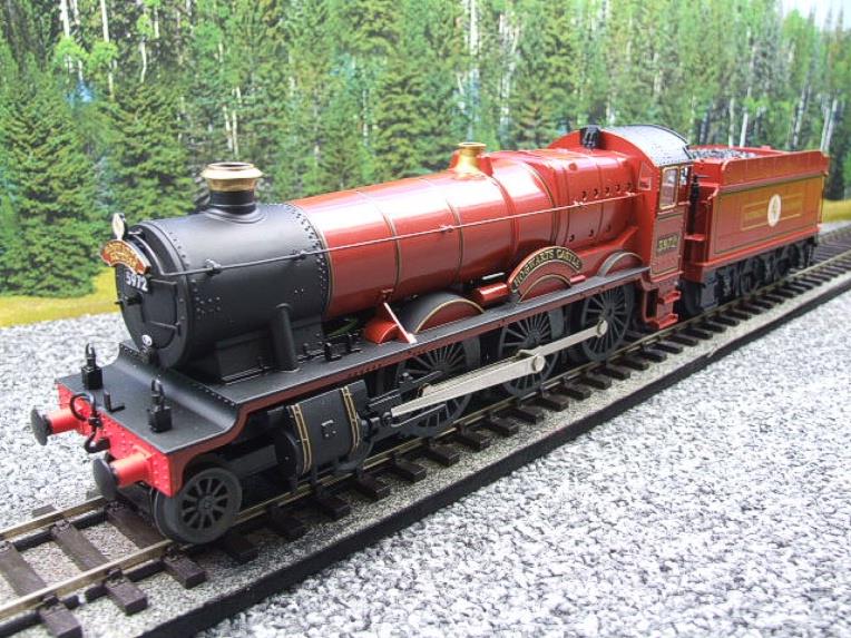Lionel O Gauge 7-11020 BR Harry Potter "Hogwarts Express" Train Set Electric 3 Rail Boxed image 21