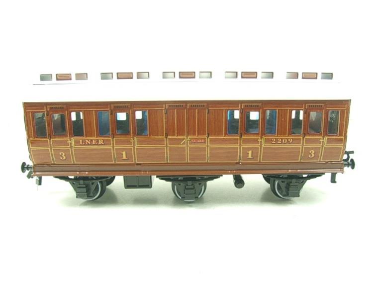 Darstaed O Gauge "LNER" Teak Style Six Wheel Passenger x4 Coaches Set Boxed image 13