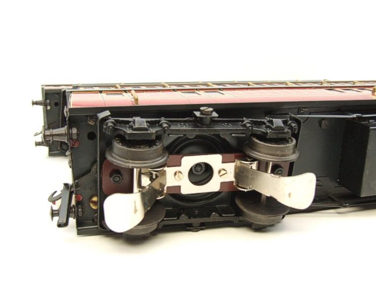 Ace Trains O Gauge C1 LMS x3 Coaches Set Inc Fitted 3 Rail Light Brake Bogie Pick up Boxed image 15