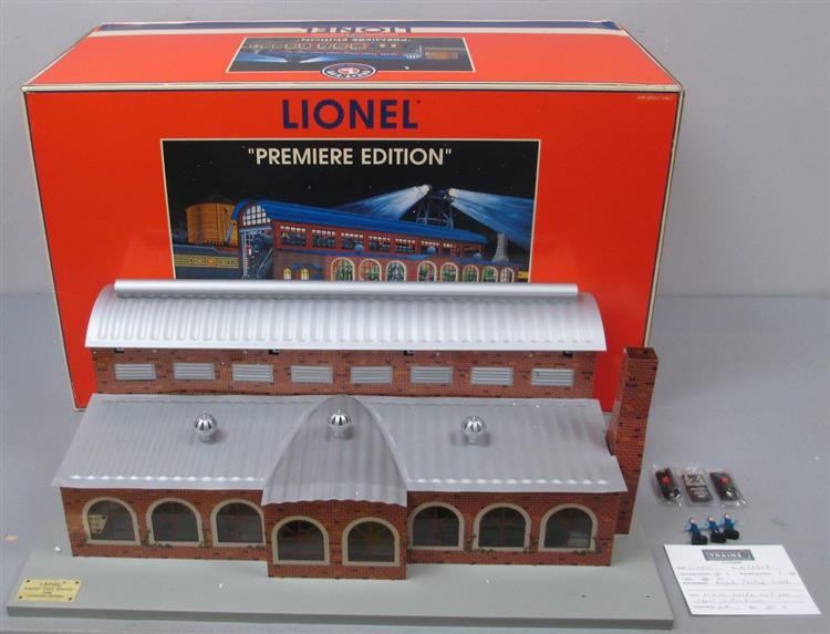 Lionel 6-22918 O Gauge "Premiere Edition" No 446 "Locomotive Backshop" Massive Boxed image 11