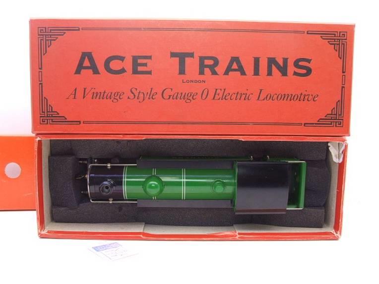 Ace Trains O Gauge E/2 SR 4-4-2 Tank Loco R/N 2001 Electric 3 Rail Boxed image 18