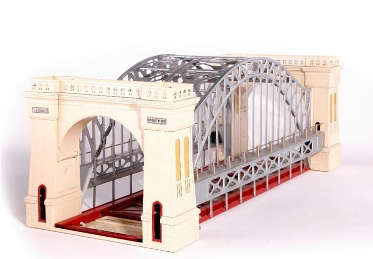 Lionel 6-32999 O Gauge No. 305 "Hellgate Bridge" Red & White, All Metal Boxed *Double Track Edition* image 12