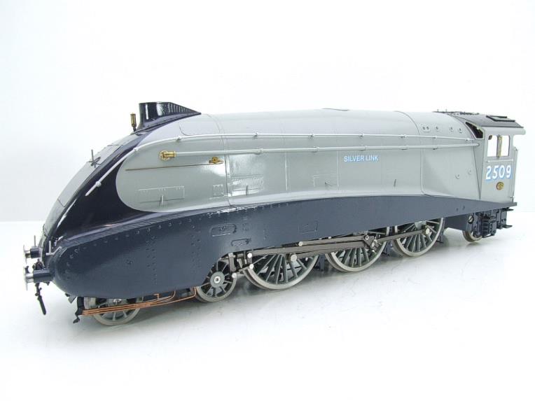 Gauge 1 Bowande LNER A4 Class 4-6-2 Loco & Tender Named "Silver Link" R/N 2509 Live Steam N/Mint image 13