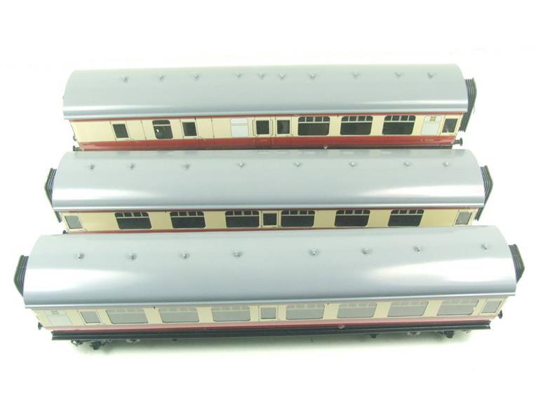 Ace Trains O Gauge C5A BR Mk1 Red & Cream "The Elizabethan" Corridor x3 Coaches Set A image 22
