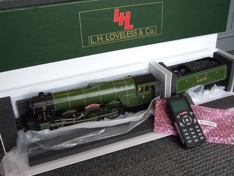 Gauge 1 LH Loveless & Co LNER Brass Class A1 "Flying Scotsman" R/N 4472 Electric 2 Rail R/Controlled image 20