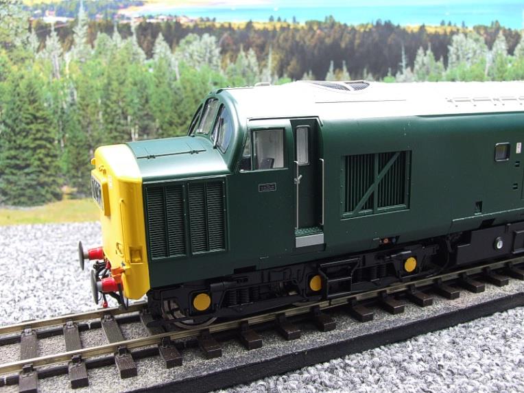 HelJan O Gauge 37111 BR Green Class 37 WFYE Diesel Loco 2 Rail Electric Boxed image 11