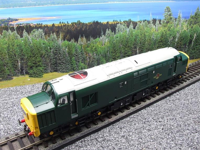 HelJan O Gauge 37111 BR Green Class 37 WFYE Diesel Loco 2 Rail Electric Boxed image 15