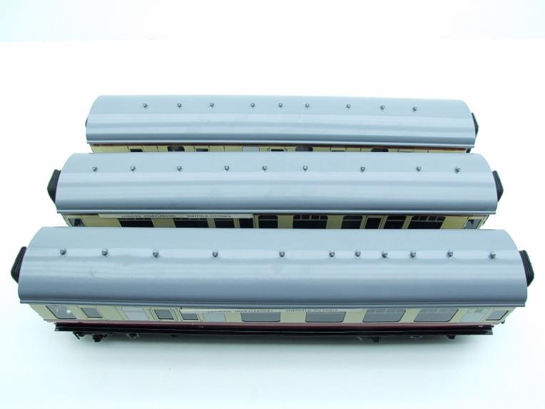 Ace Trains O Gauge C5 BR Mk1 Red & Cream Corridor x3 Coaches Set Boxed image 14