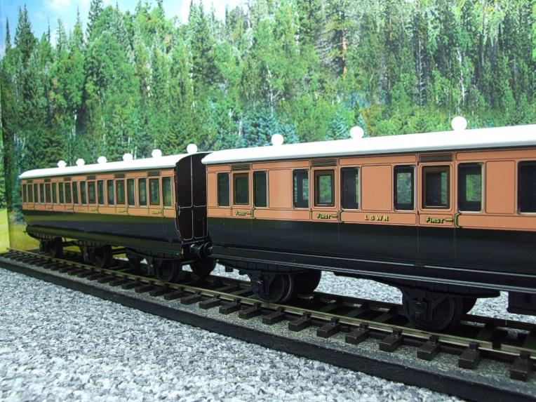 Ace Trains O Gauge C24 LSWR Six Wheeled Passenger Coaches x3 Set Boxed 2/3 Rail Set 6 image 15