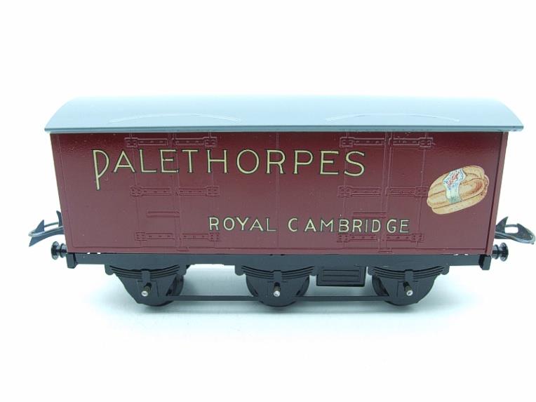 Directory Series O Gauge Six Wheel "Palethorpes" Goods Van Royal Cambridge Sausage Van Boxed image 14