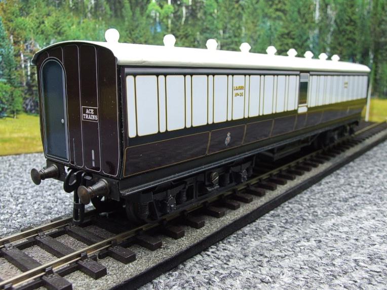 ACE Trains O Gauge L&NWR Overlay Series by Brian Wright TPO Coach R/N 35 Boxed image 11