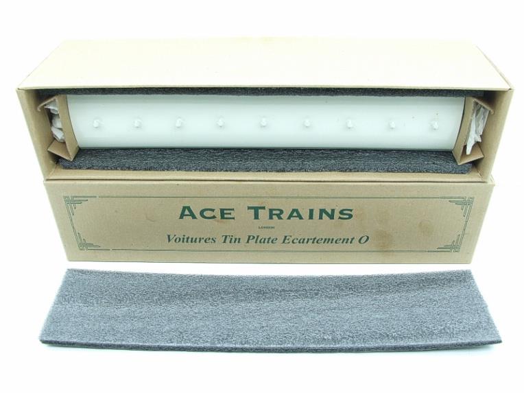ACE Trains O Gauge L&NWR Overlay Series by Brian Wright TPO Coach R/N 35 Boxed image 19