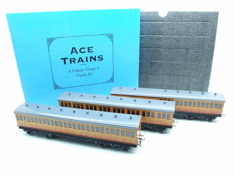 Ace Trains O Gauge C1 "Metropolitan" Passenger x3 Coaches Set 2/3 Rail Boxed image 18