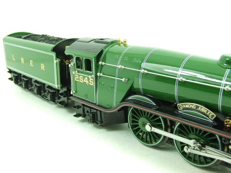 Ace Trains O Gauge E/6 A3 Pacific Class LNER Green "Diamond Jubilee" R/N 2545 Electric 3 Rail Boxed image 8