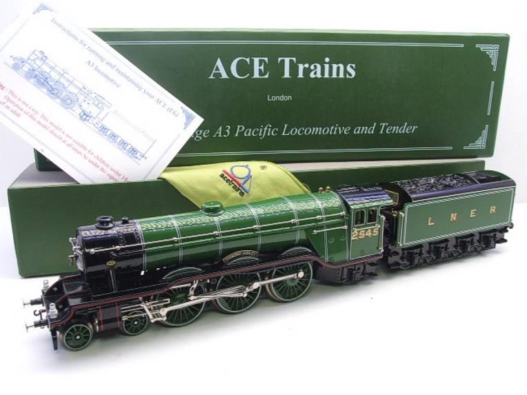 Ace Trains O Gauge E/6 A3 Pacific Class LNER Green "Diamond Jubilee" R/N 2545 Electric 3 Rail Boxed image 16