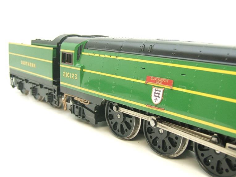 Ace Trains O Gauge E9 Bulleid Pacific SR "Blackmore Vale" RN 21C123 Electric 2/3 Rail Bxd image 10