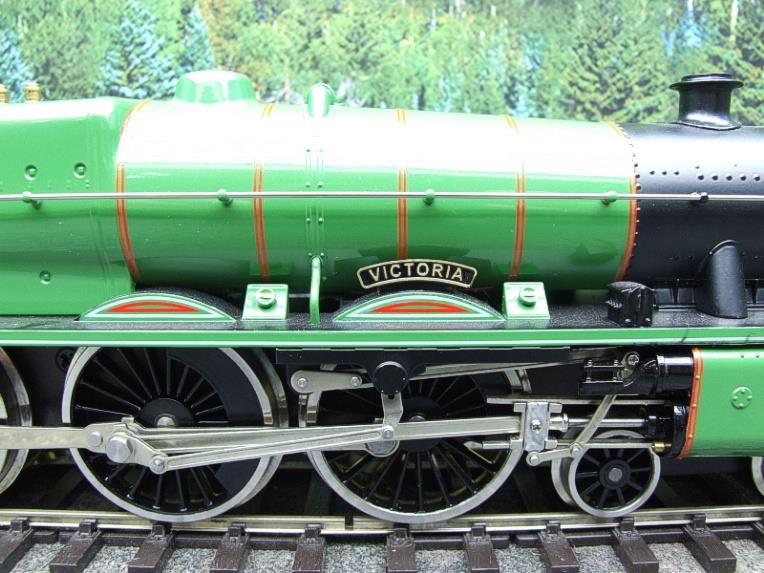 Ace Trains O Gauge E18/B Jubilee Class Loco & Tender BR Gloss Lined Apple Green "Victoria" R/N 45565 Electric 2/3 Rail Bxd image 13
