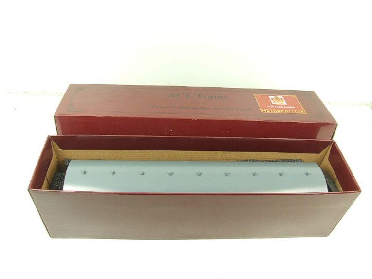 Ace Trains O Gauge C/26M3 LT Metropolitan All 3rd Metropolitan Passenger Coach R/N 465 Boxed image 10