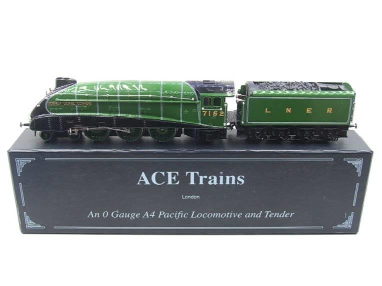 Ace Trains O Gauge E4, A4 Pacific LNER Green "Stanley Beeson" R/N 7145, Electric 3 Rail Boxed image 1