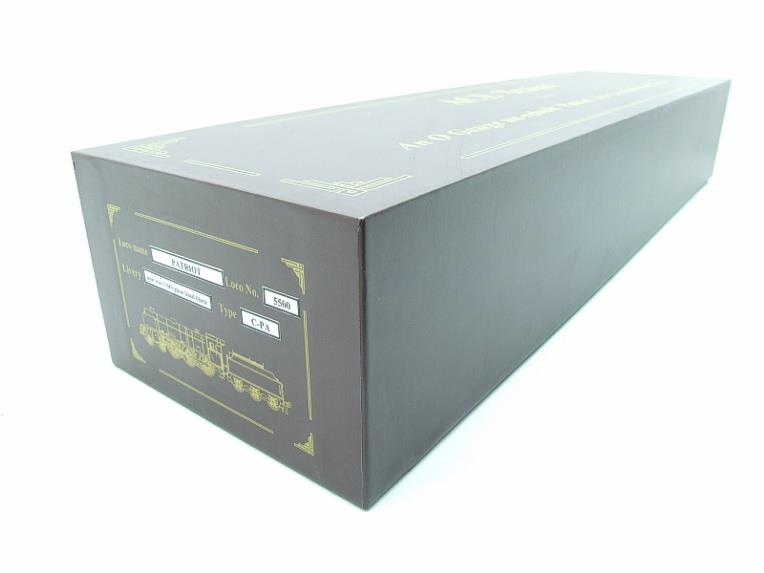 Ace Trains O Gauge, E42C Post War LMS Gloss Lined Black, Patriot Class 4-6-0 Loco & Tender "Colwyn Bay" R/N: 5525 image 21