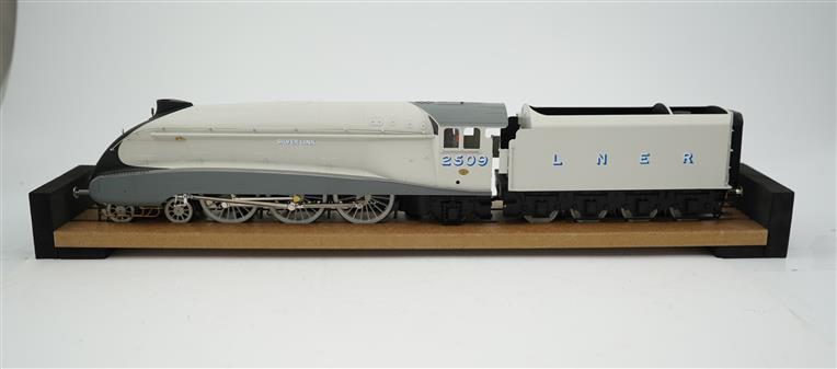 Hattons O Gauge H7-A4-001 Class A4 Pacific LNER Silver Pre-War "Silverlink" R/N 2509 Electric 2 Rail Boxed image 2