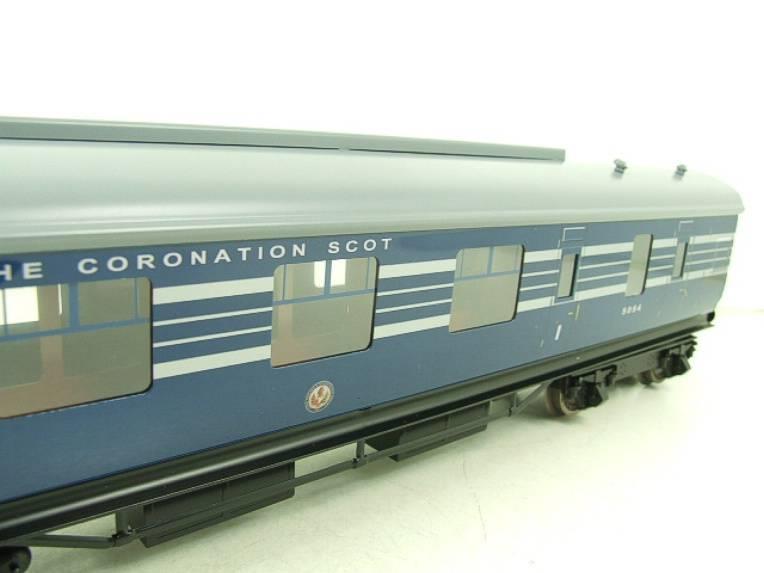 Ace Trains O Gauge C20-A LMS Blue Coronation Scot x3 Coaches, 2/3 Rail, All Metal, Set A, Bxd image 5