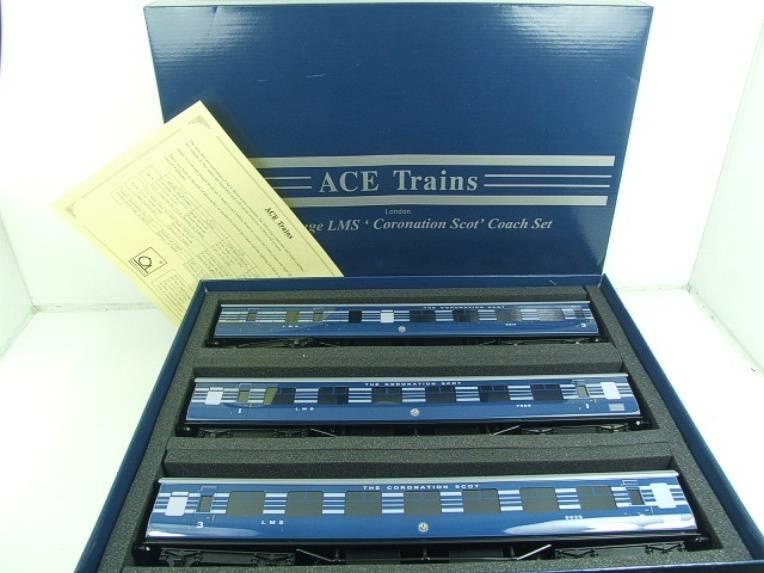 Ace Trains O Gauge C/20-B LMS Blue Coronation Scot x3 Coaches 2/3 Rail, Metal ,Set B Bxd image 1