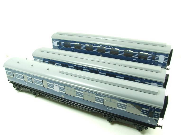 Ace Trains O Gauge C/20-B LMS Blue Coronation Scot x3 Coaches 2/3 Rail, Metal ,Set B Bxd image 2
