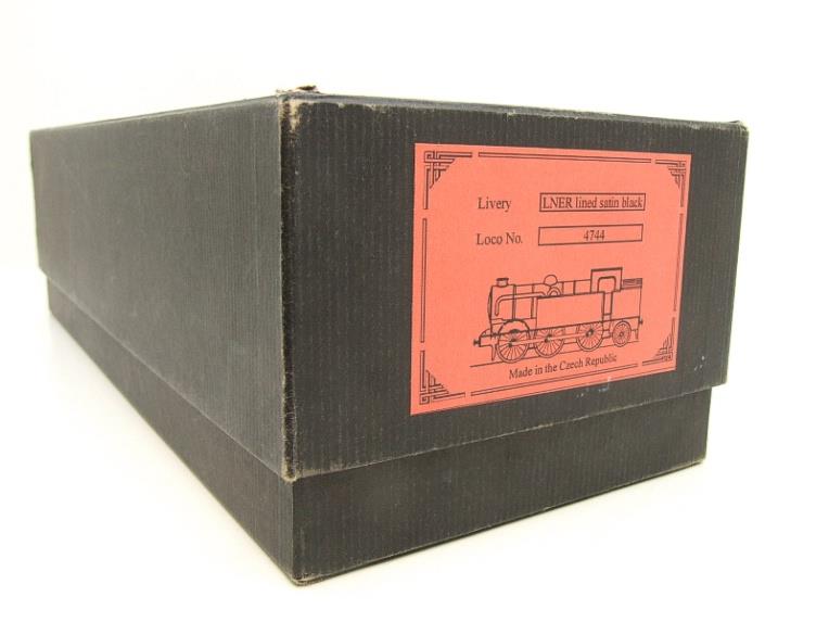 Ace Trains O Gauge E/11 LNER Lined Satin Black N2 Class 0-6-2 Tank Loco R/N 4744 Elec 2/3 Rail Bxd image 11