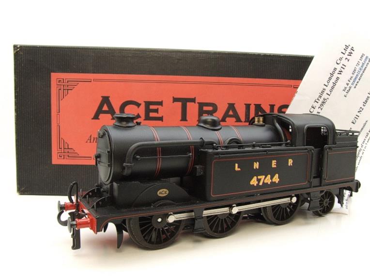Ace Trains O Gauge E/11 LNER Lined Satin Black N2 Class 0-6-2 Tank Loco R/N 4744 Elec 2/3 Rail Bxd image 15