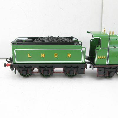 W.J Vintage - Raylo, O Gauge, LNER, Lined Green, Class C1 Atlantic, 4-4-2 Loco & Tender R/N 3283 Bxd 2/3 Rail Running image 5