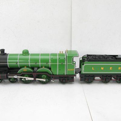 W.J Vintage - Raylo, O Gauge, LNER, Lined Green, Class C1 Atlantic, 4-4-2 Loco & Tender R/N 3283 Bxd 2/3 Rail Running image 6