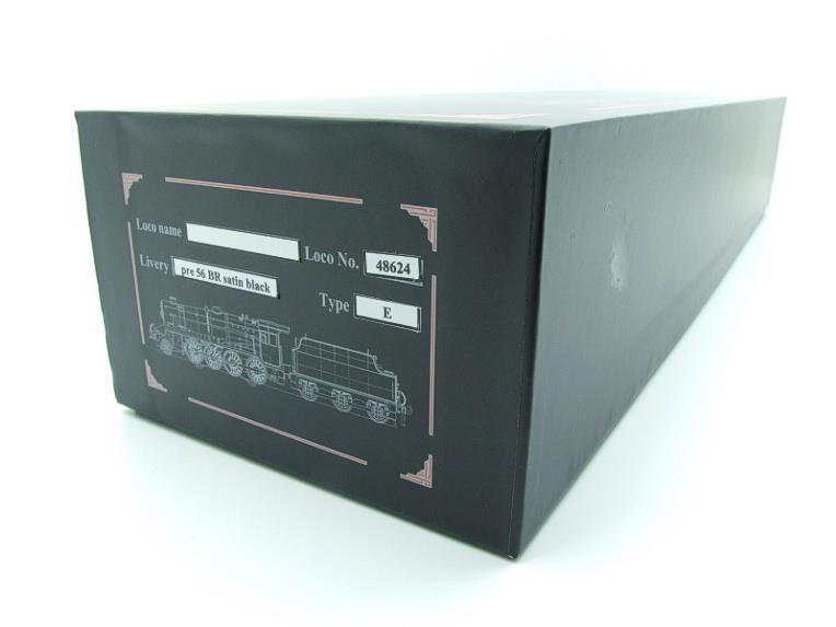 Ace Trains O Gauge E38E, Early Pre 56 BR Satin Black Class 8F, 2-8-0 Locomotive and Tender R/N 48624 image 22