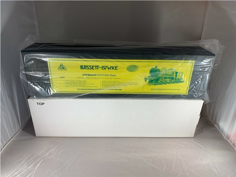 Bassett-Lowke O Gauge BL99042 SECR Grey Maunsell 2-6-0 'Loco & Tender N' Class Mogul 2/3 Rail R/N 810 Boxed image 15