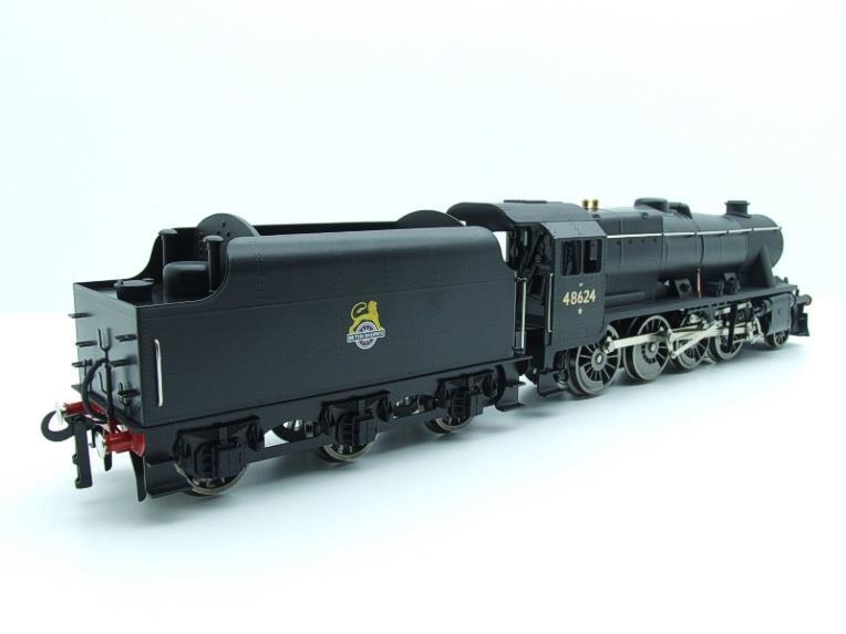 Ace Trains O Gauge E38E, Early Pre 56 BR Satin Black Class 8F, 2-8-0 Locomotive and Tender R/N 48624 image 14