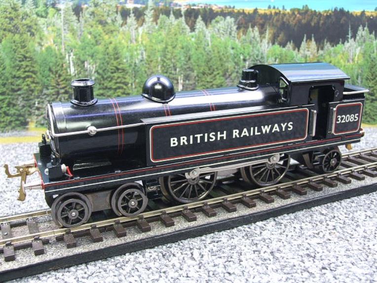 Ace Trains O Gauge E/2 "British Railways" 4-4-2 Tank Loco R/N 32085 Electric 3 Rail Boxed image 3