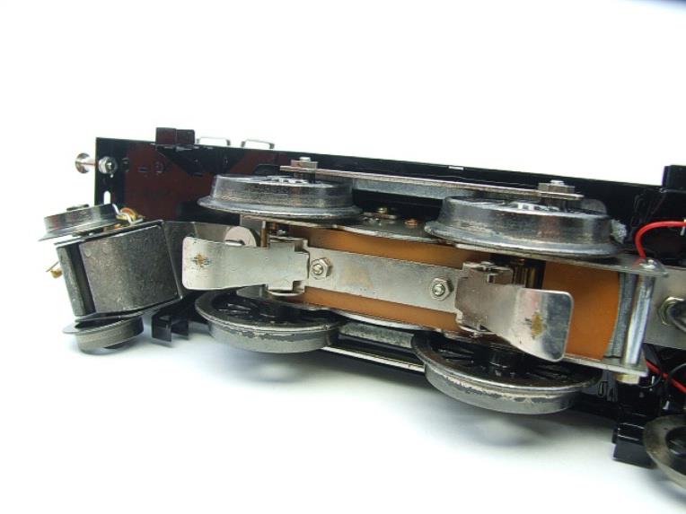 Ace Trains O Gauge E/2 "British Railways" 4-4-2 Tank Loco R/N 32085 Electric 3 Rail Boxed image 13