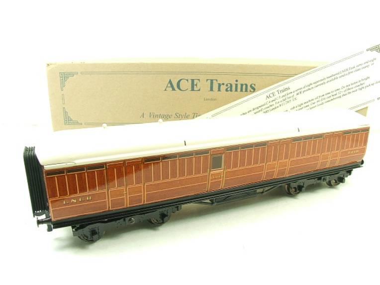 Ace Trains Wright Overlay Series O Gauge C4 LNER Full Brake Coach R/N 5219 Boxed image 15