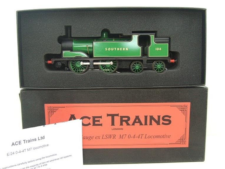 Ace Trains O Gauge E24C M7 Class SR Malachite Green Tank Loco 0-4-4 R/N 104 Electric 2/3 Rail Boxed image 17
