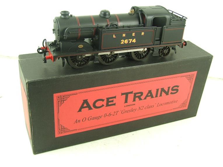 Ace Trains O Gauge E/11 LNER Satin Black N2 Class 0-6-2 Tank Loco R/N 2674 Electric 2/3 Rail Boxed image 2