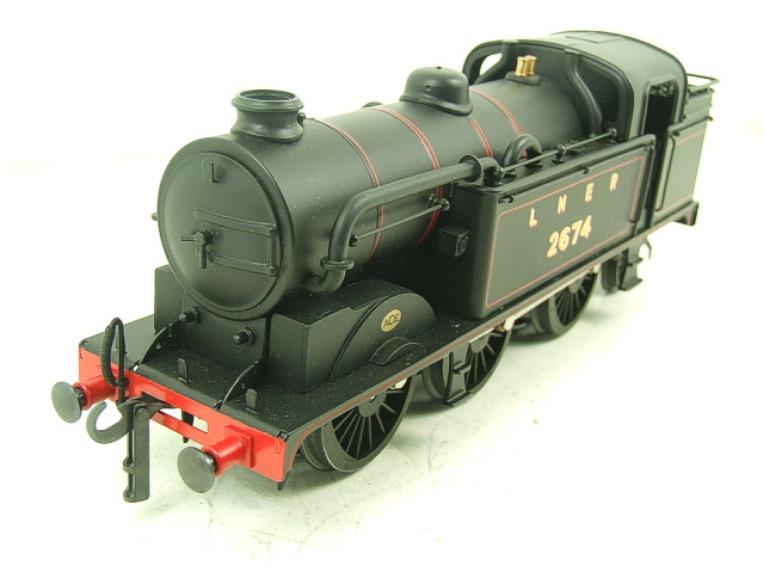 Ace Trains O Gauge E/11 LNER Satin Black N2 Class 0-6-2 Tank Loco R/N 2674 Electric 2/3 Rail Boxed image 4