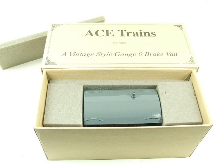 Ace Trains O Gauge G4 Vintage Style Brake Van With Lighting Boxed image 11