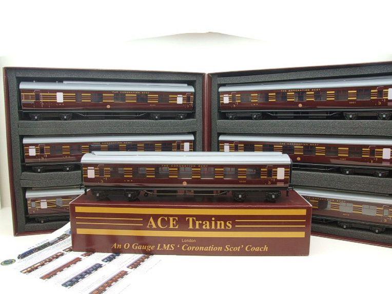 Ace Trains O Gauge C28 A & B Sets & C28 Open 3rd LMS Maroon Coronation x7 Coaches Bxd B/New image 22