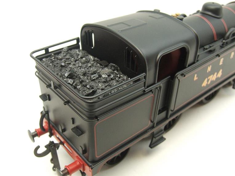 Ace Trains O Gauge E11A LNER Satin Black N2 Class 0-6-2 Tank Loco R/N 4744 Electric 2/3 Rail Boxed image 13