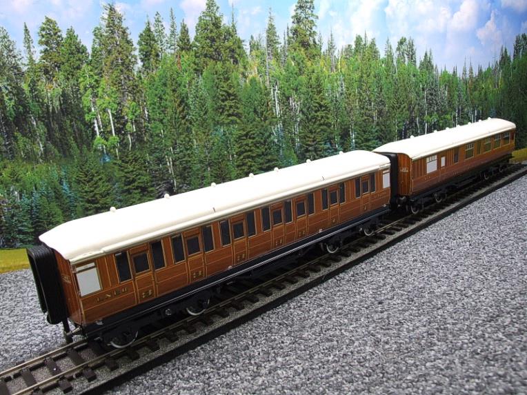 Ace Trains O Gauge C4 LNER Set A + Buffett  & Comp "The Flying Scotsman" x5 Corridor Coaches Set image 20