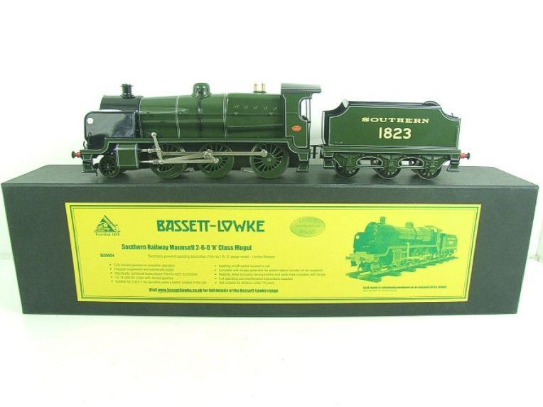 Bassett Lowke O Gauge BL99054, SR Green Maunsell N Class Mogul R/N 1823 Electric 2/3 Rail Boxed NEW REVISED Edition image 1