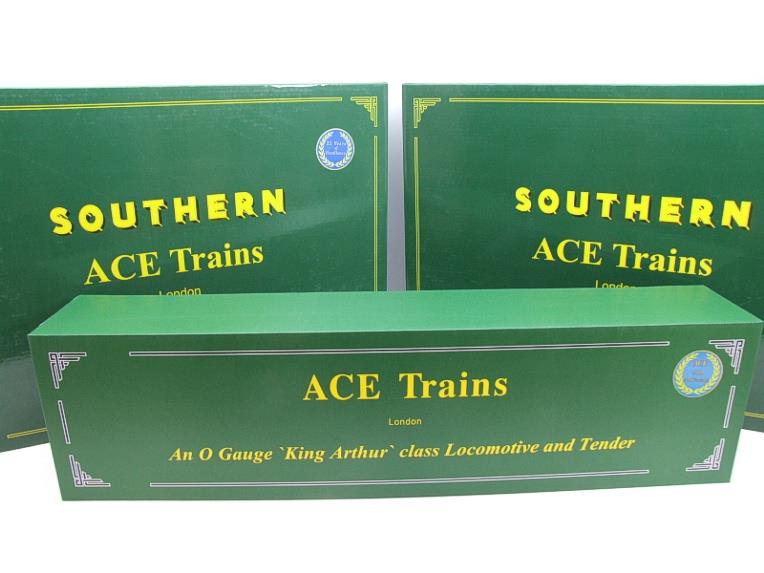ACE Trains O Gauge E/34/C21 SR Malachite Green 4-6-0 "Sir Lancelot" & SR Coach Sets A&B NEW image 20